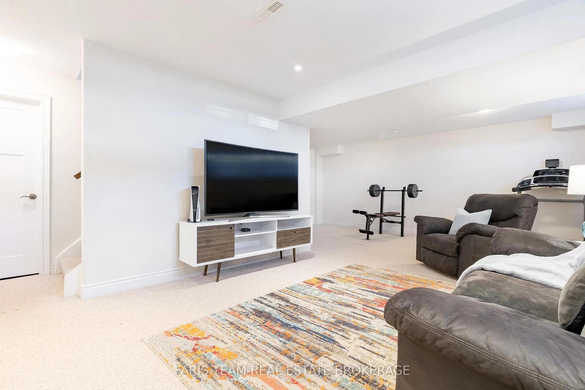Photo 32 of 12 Grace Crescent, Oro-Medonte, Warminister — HOMEH