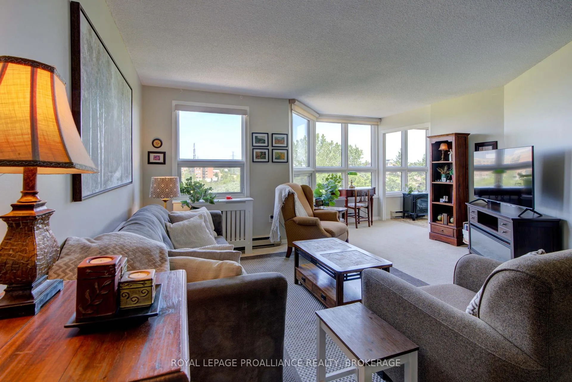 Photo 19 of Unit 609, 675 Davis Drive, Kingston, East Gardiners Rd — HOMEH