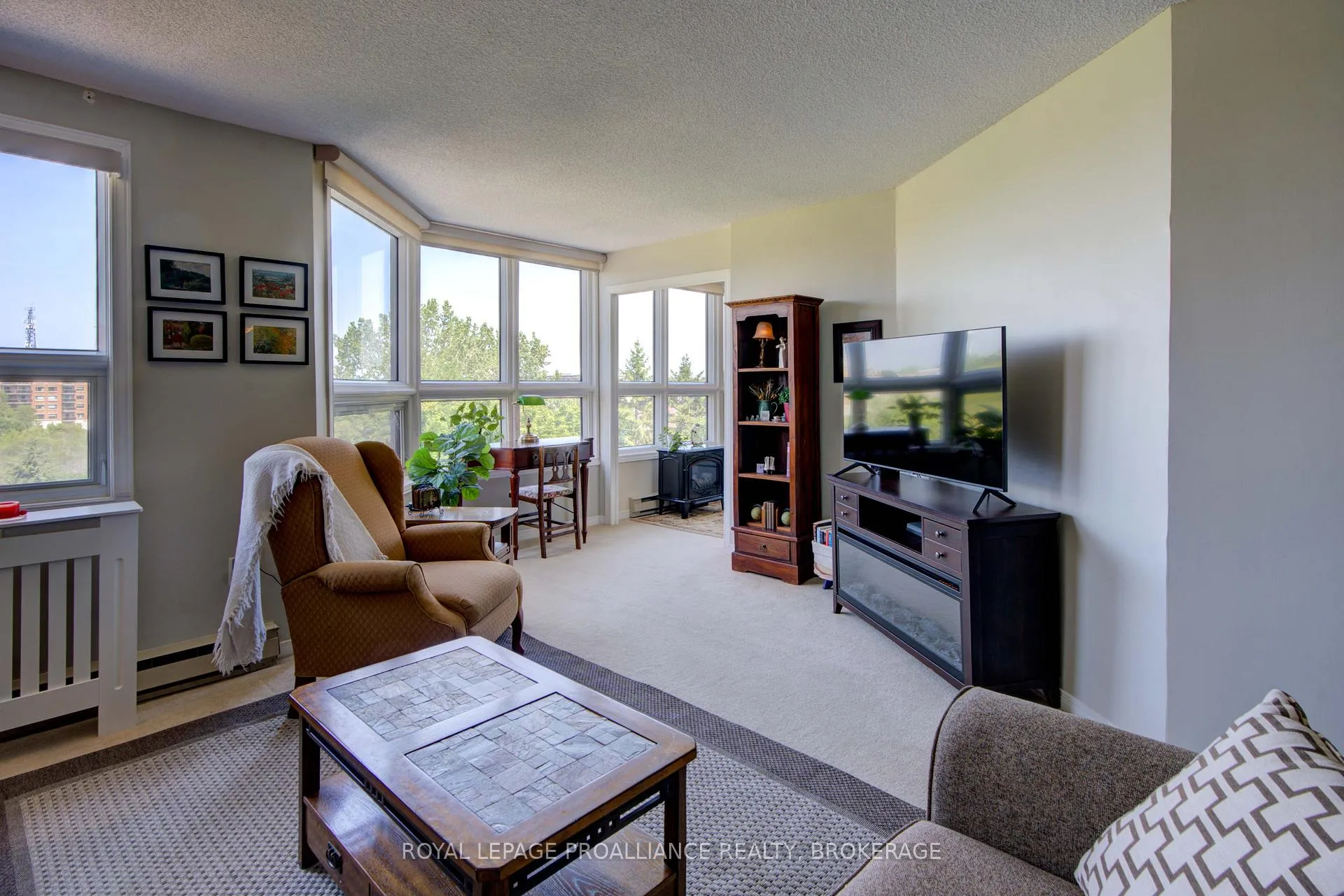 Photo 20 of Unit 609, 675 Davis Drive, Kingston, East Gardiners Rd — HOMEH