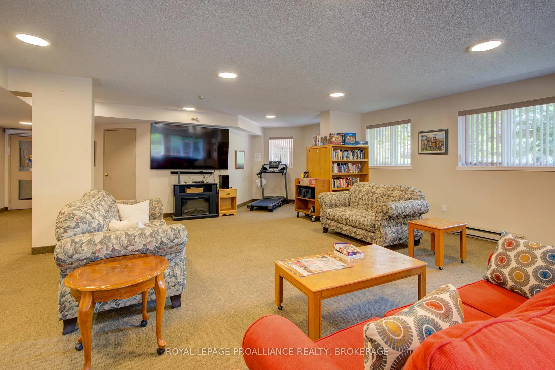 Photo 40 of Unit 609, 675 Davis Drive, Kingston, East Gardiners Rd — HOMEH