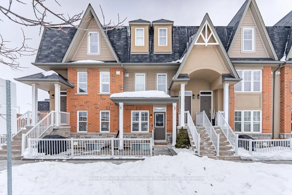 Front of Unit 77, 1380 Costigan Road