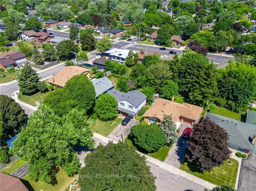 Photo 22 of 176 Laurier Avenue, Hamilton, Buchanan — HOMEH