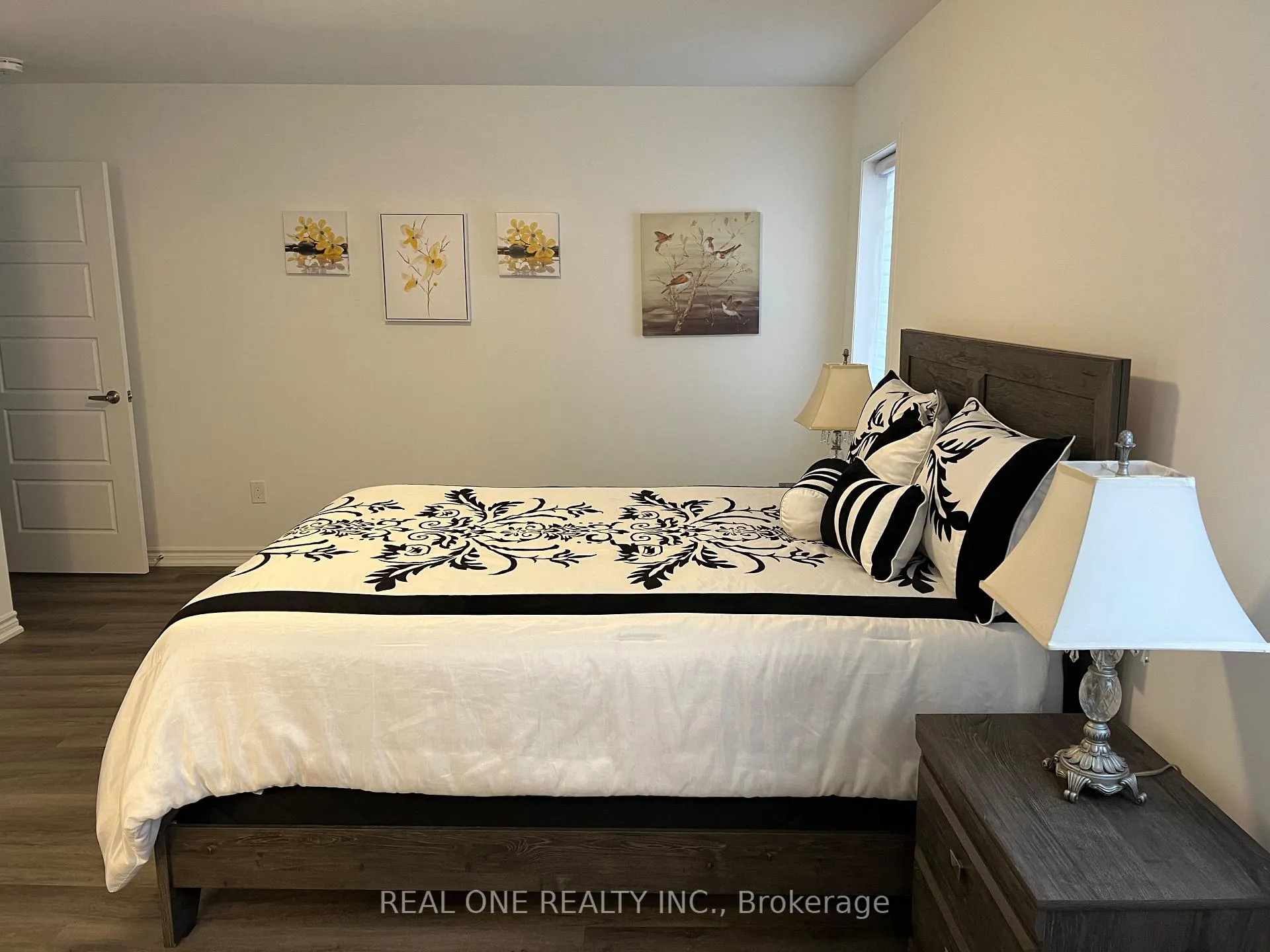 Photo 12 of 62 Forestwalk Street, Kitchener — HOMEH