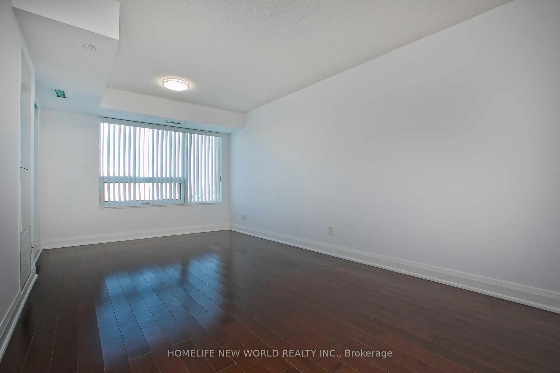 Photo 5 of Unit 905, 8200 Birchmount Road, Markham, Unionville — HOMEH