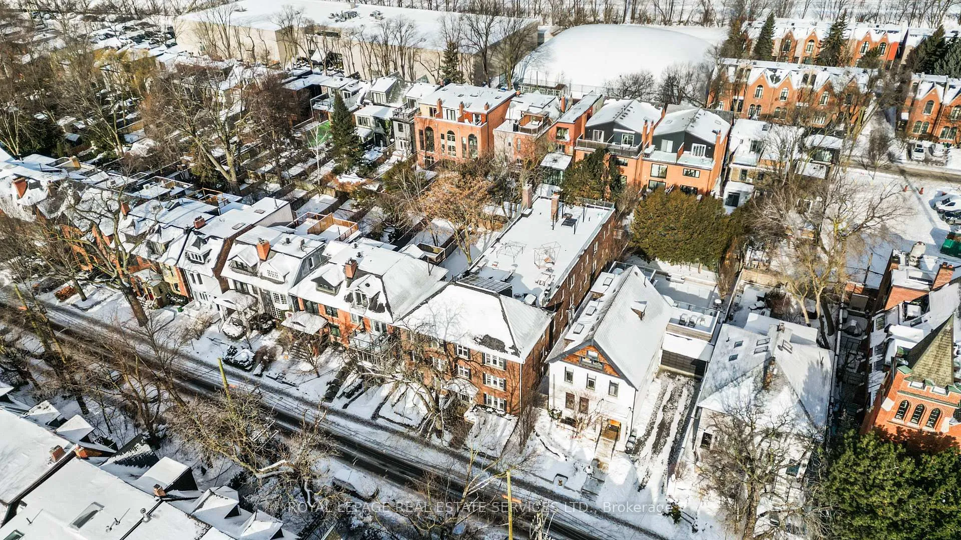 Photo 14 of 28 Macpherson Avenue, Toronto, The Annex — HOMEH