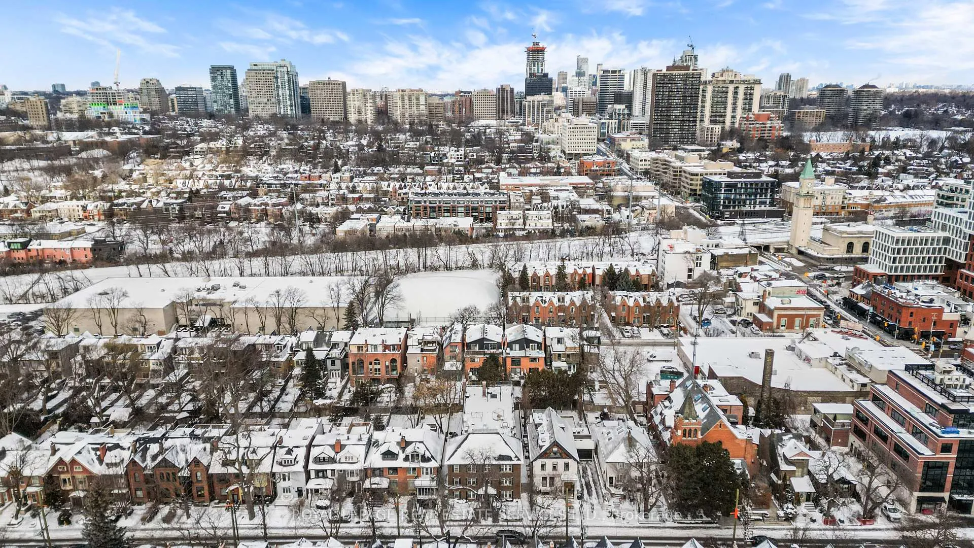 Photo 16 of 28 Macpherson Avenue, Toronto, The Annex — HOMEH