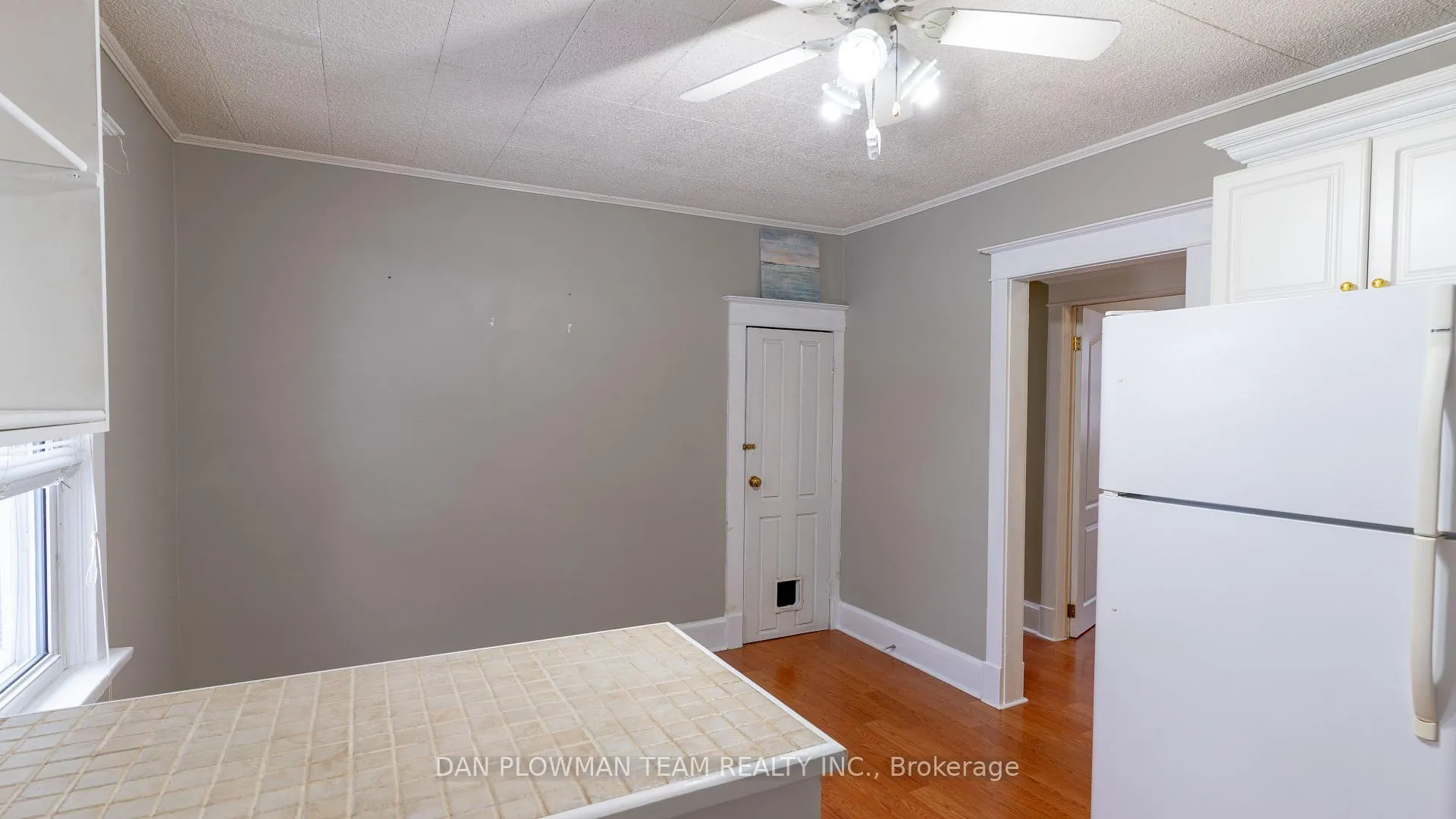 Photo 23 of 62 Park Road S, Oshawa, Vanier — HOMEH