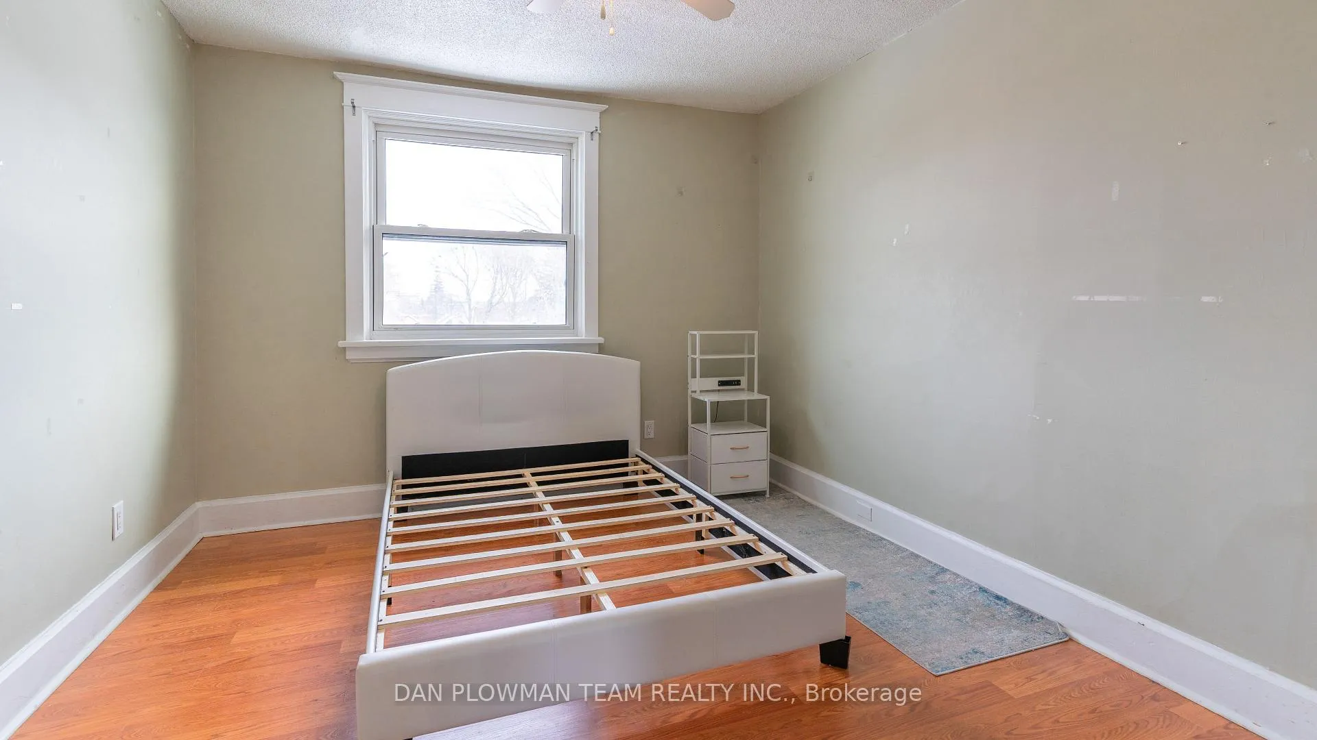 Photo 26 of 62 Park Road S, Oshawa, Vanier — HOMEH