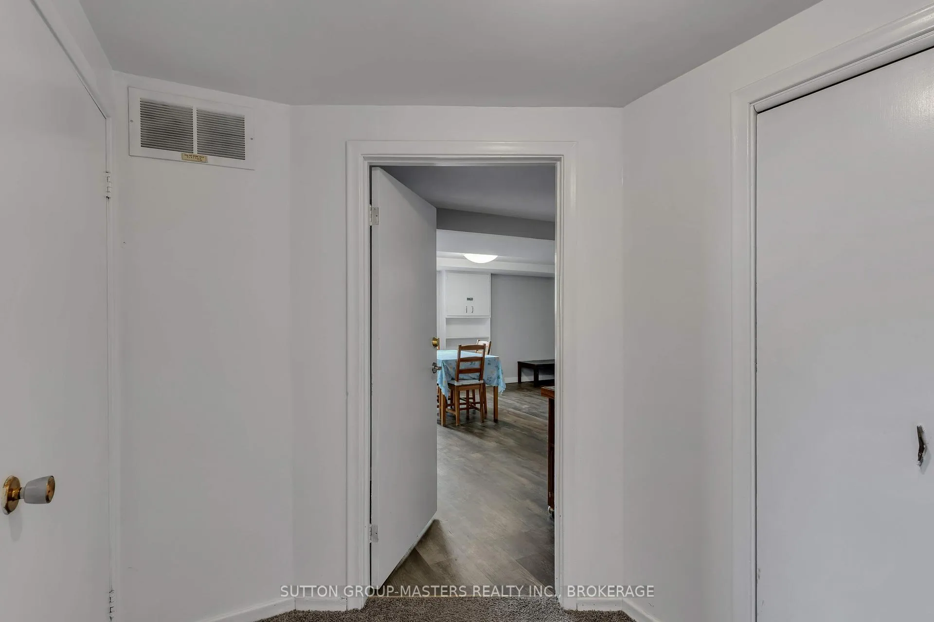 Photo 26 of 250 Yonge Street, Kingston, Central City West — HOMEH