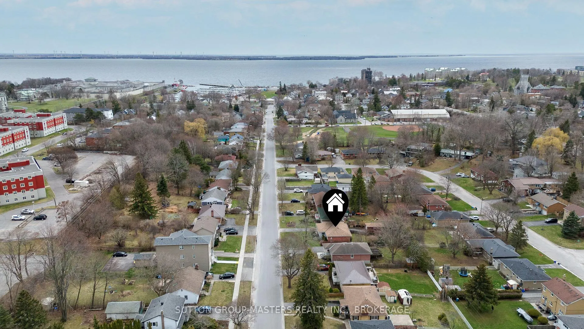 Photo 44 of 250 Yonge Street, Kingston, Central City West — HOMEH