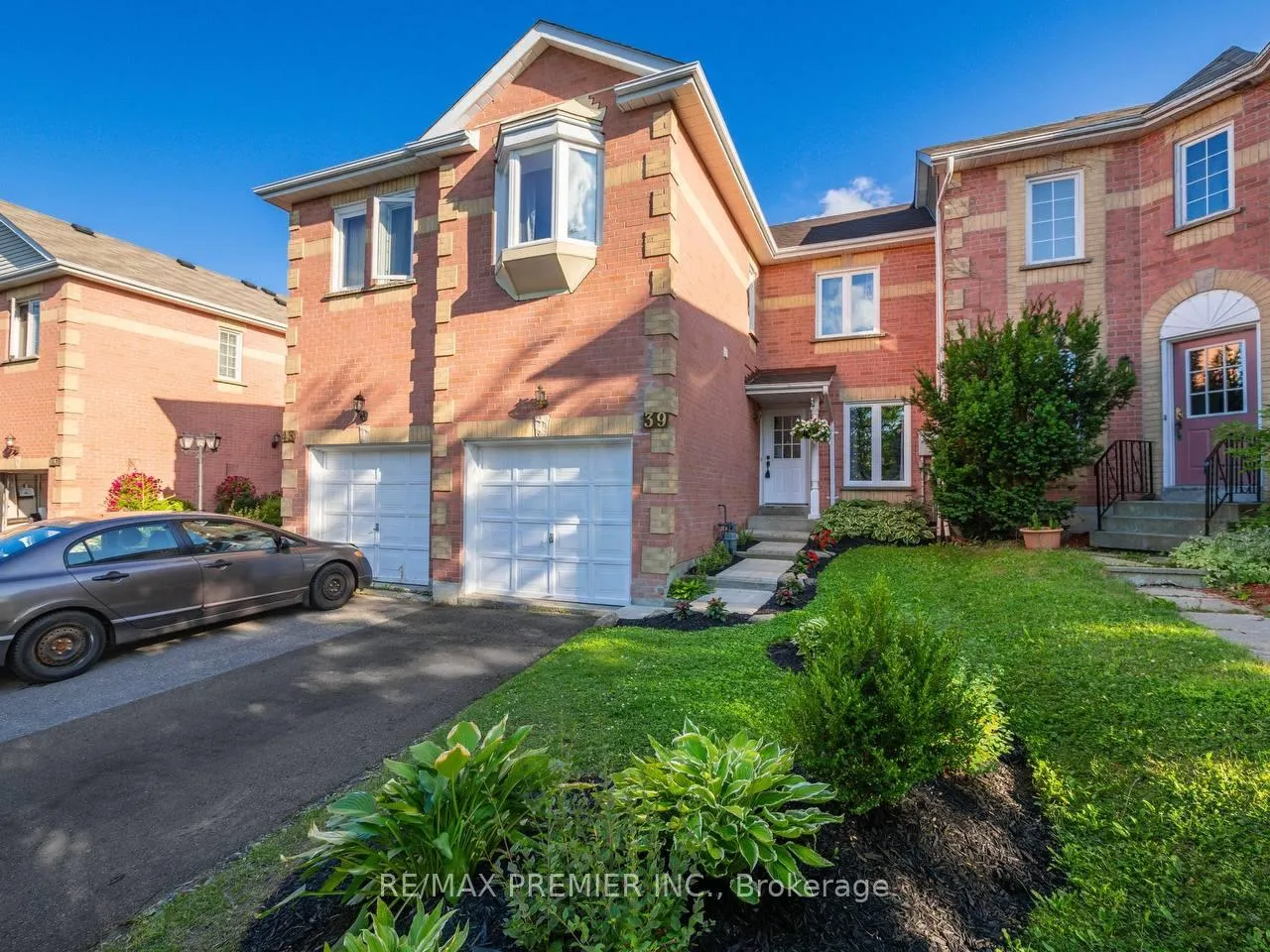 Photo 1 of 39 Ross Linton Drive, Aurora, Aurora Highlands — HOMEH