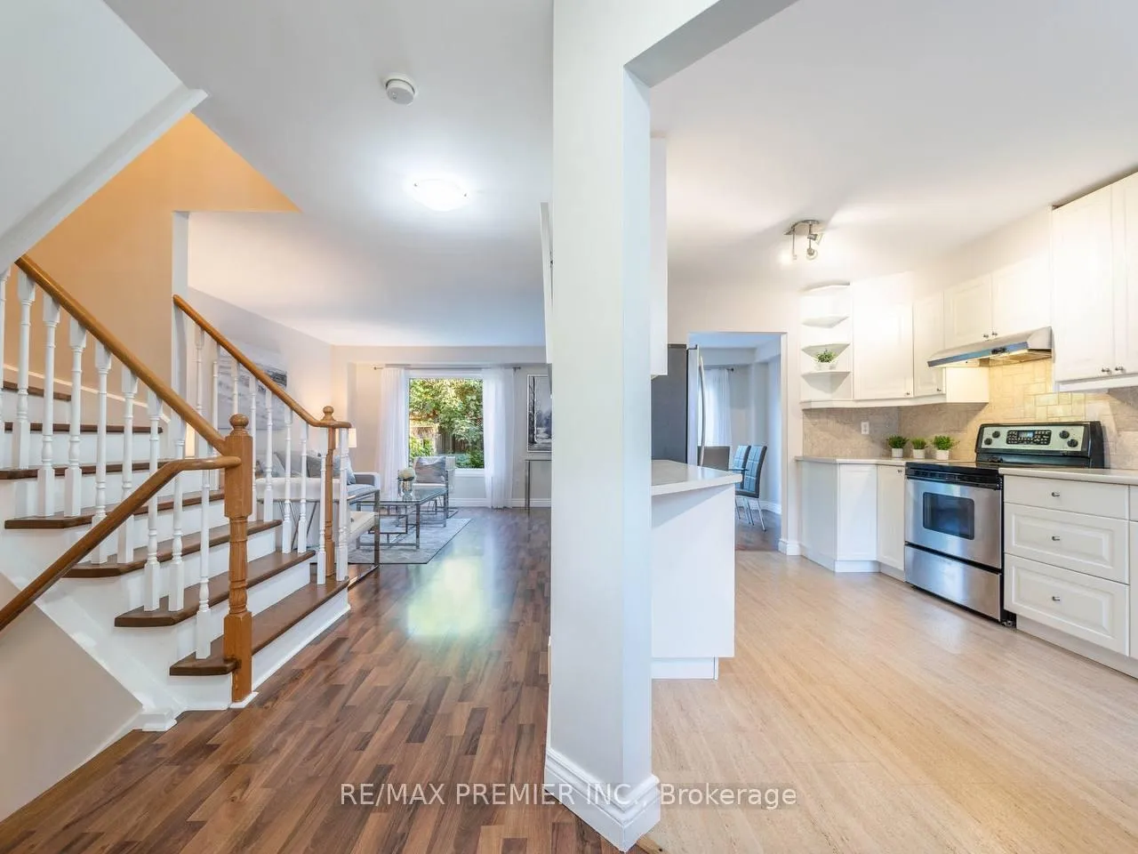 Photo 6 of 39 Ross Linton Drive, Aurora, Aurora Highlands — HOMEH