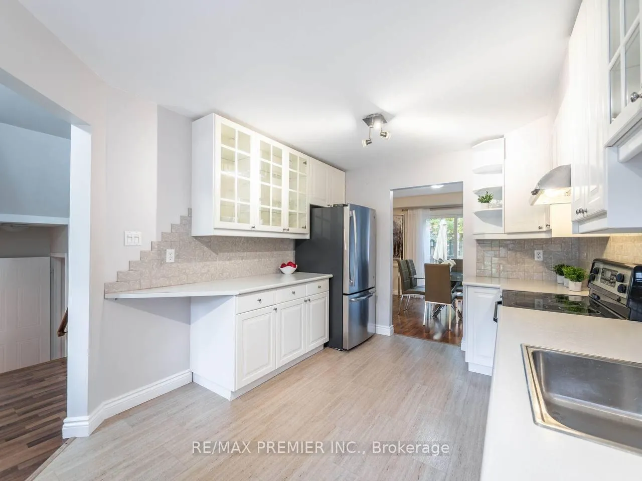 Photo 11 of 39 Ross Linton Drive, Aurora, Aurora Highlands — HOMEH