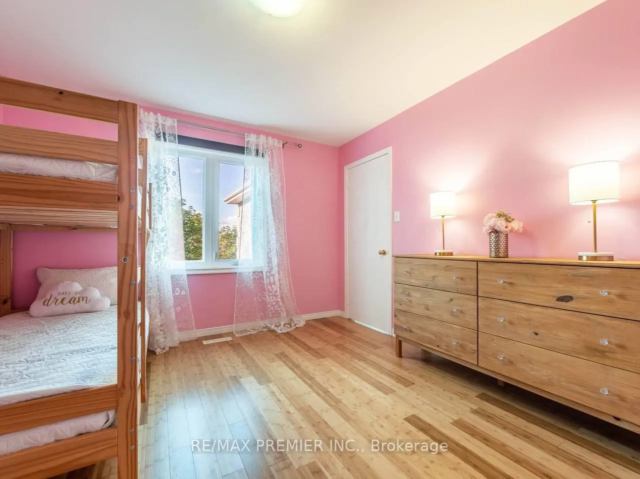 Photo 35 of 39 Ross Linton Drive, Aurora, Aurora Highlands — HOMEH