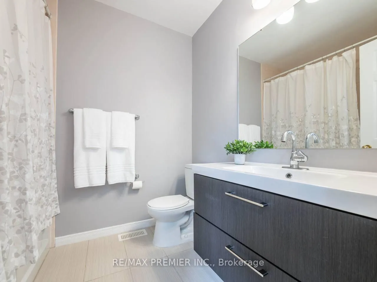 Photo 36 of 39 Ross Linton Drive, Aurora, Aurora Highlands — HOMEH