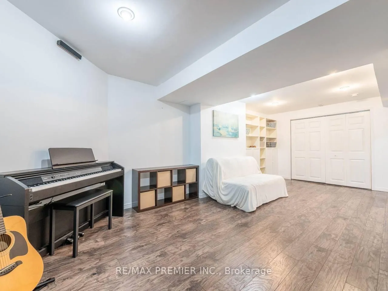 Photo 41 of 39 Ross Linton Drive, Aurora, Aurora Highlands — HOMEH