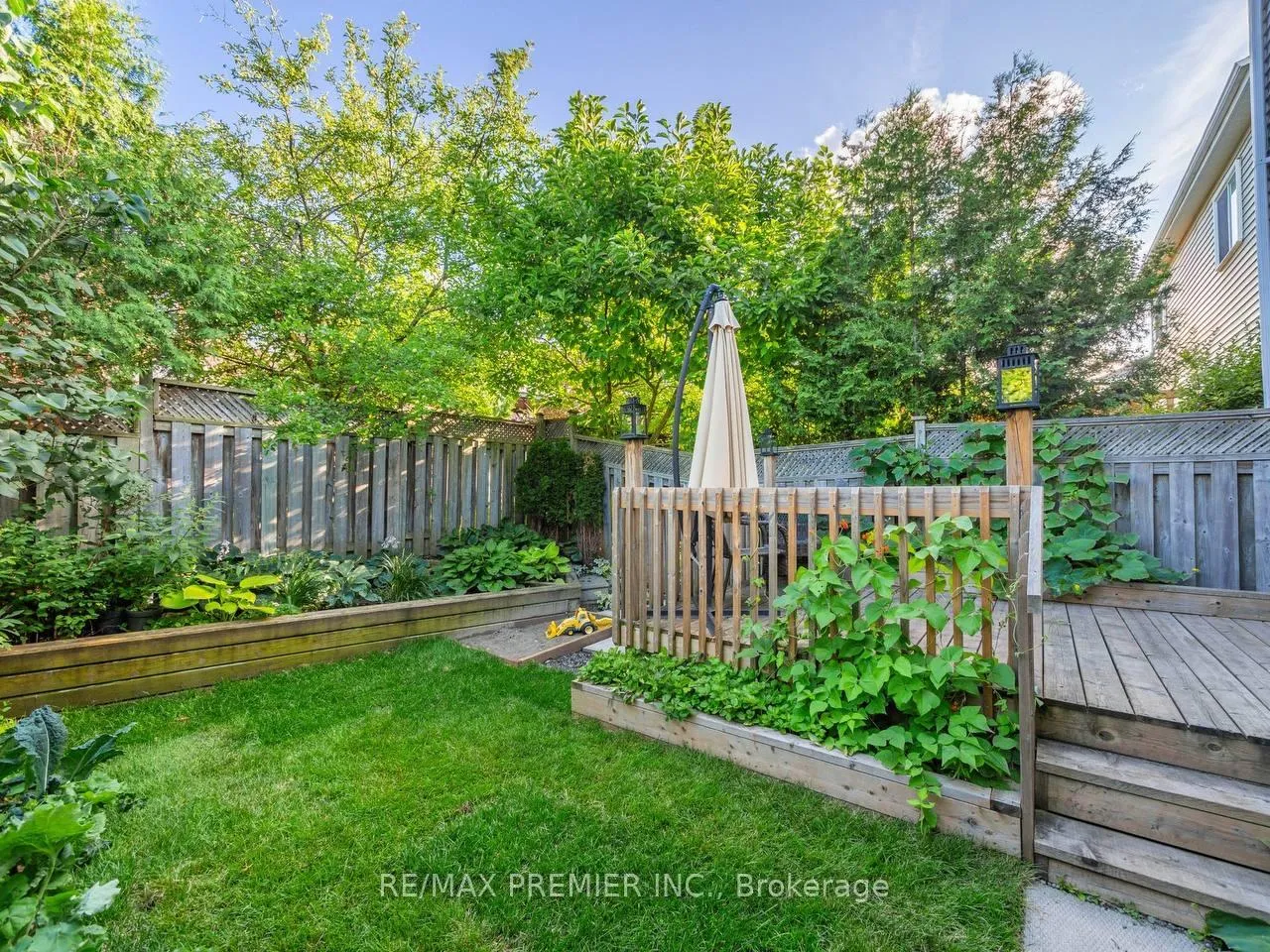 Photo 45 of 39 Ross Linton Drive, Aurora, Aurora Highlands — HOMEH