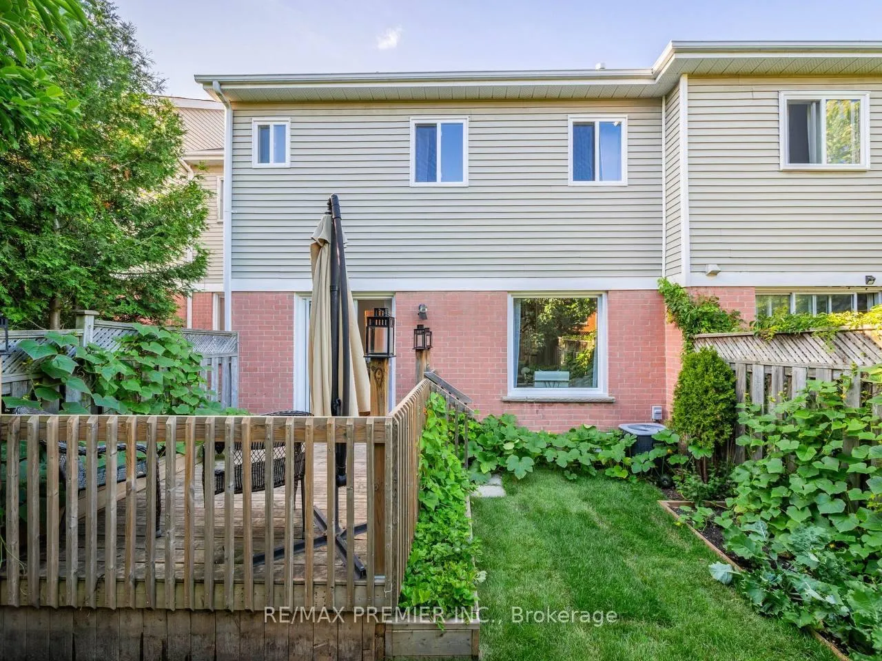 Photo 48 of 39 Ross Linton Drive, Aurora, Aurora Highlands — HOMEH