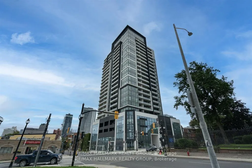 Front of Unit 1006, 15 Queen Street S