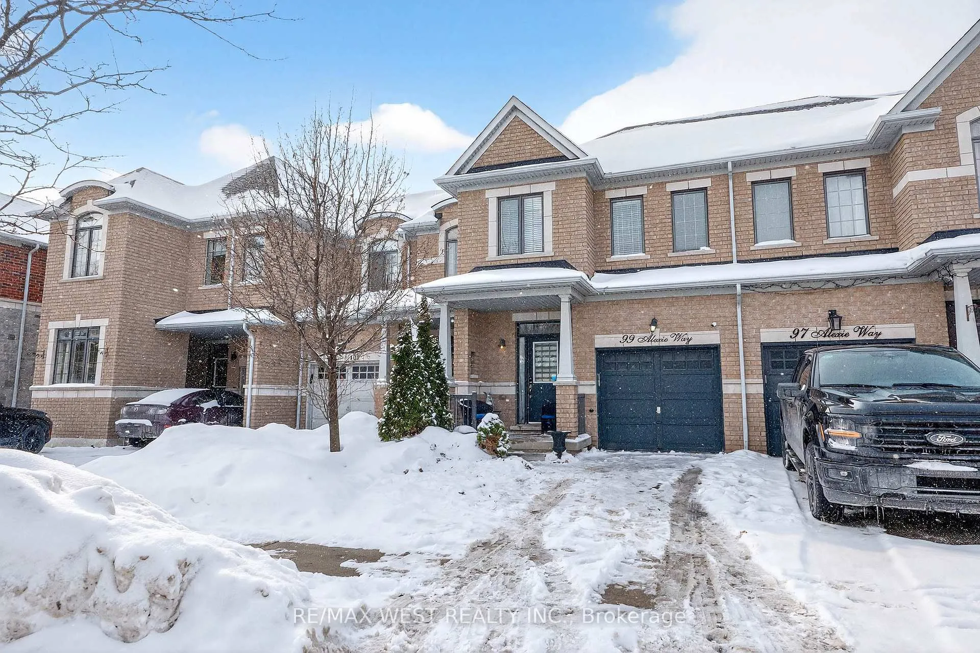 Photo 2 of 99 Alexie Way, Vaughan, Vellore Village — HOMEH