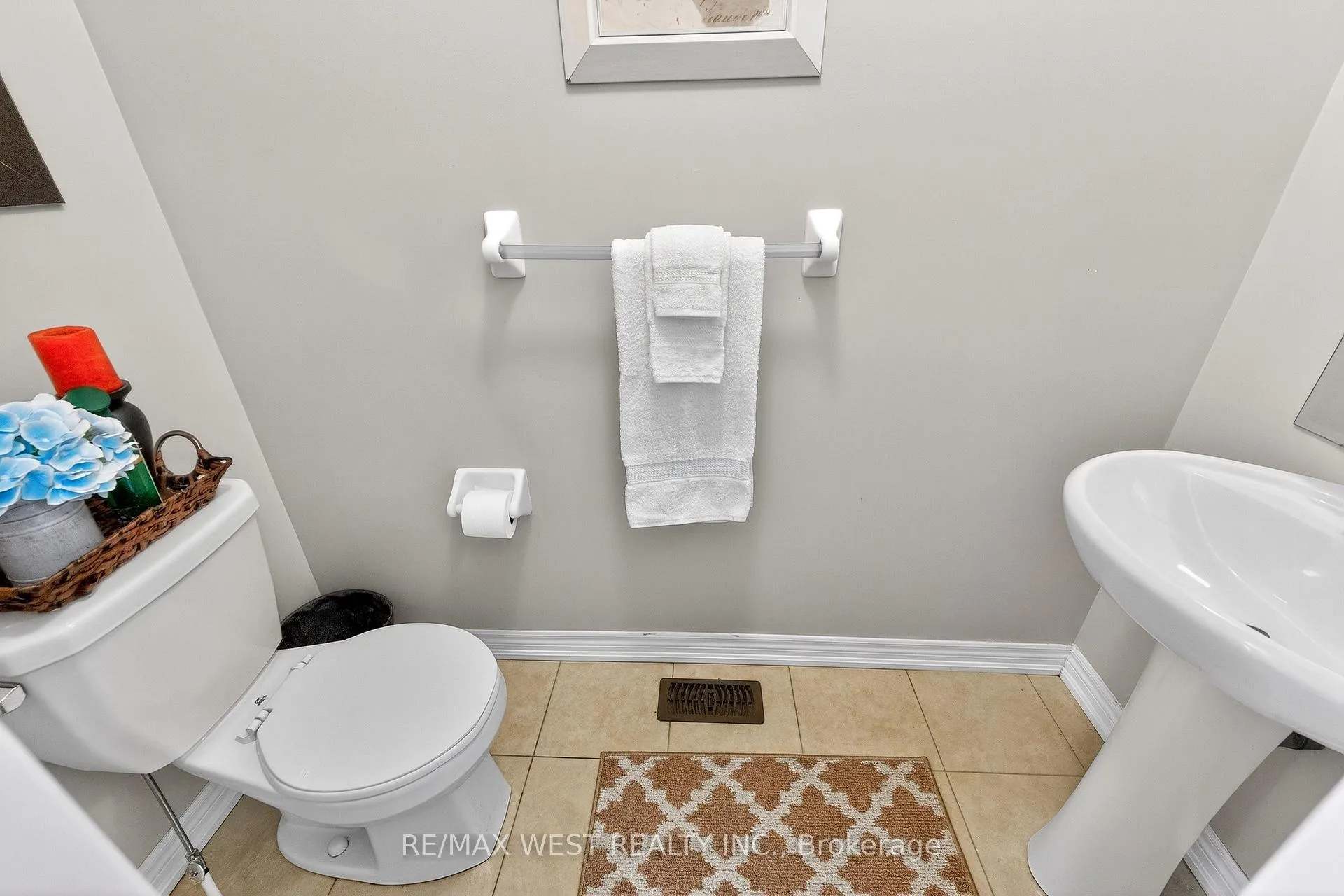 Photo 22 of 99 Alexie Way, Vaughan, Vellore Village — HOMEH