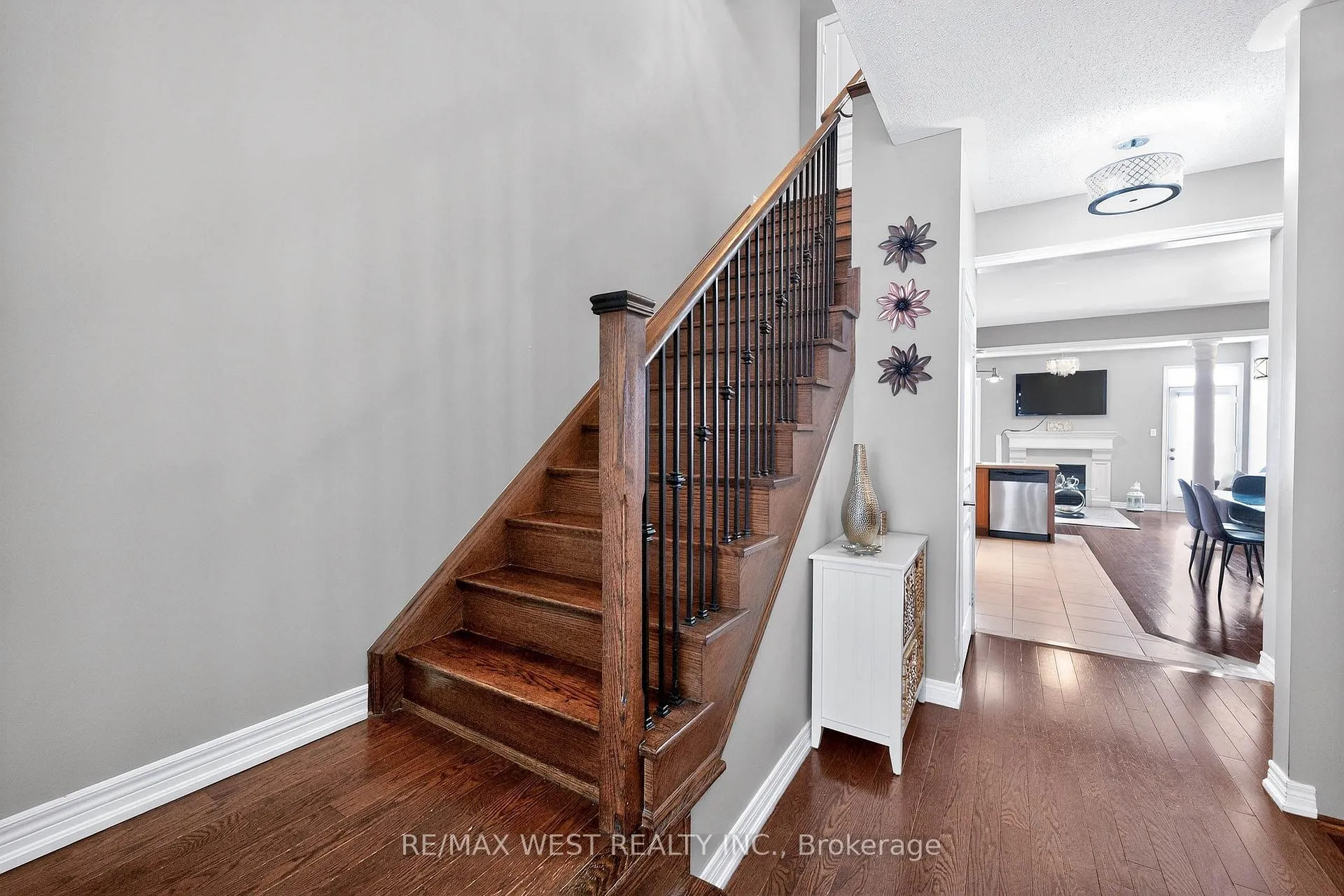 Photo 24 of 99 Alexie Way, Vaughan, Vellore Village — HOMEH