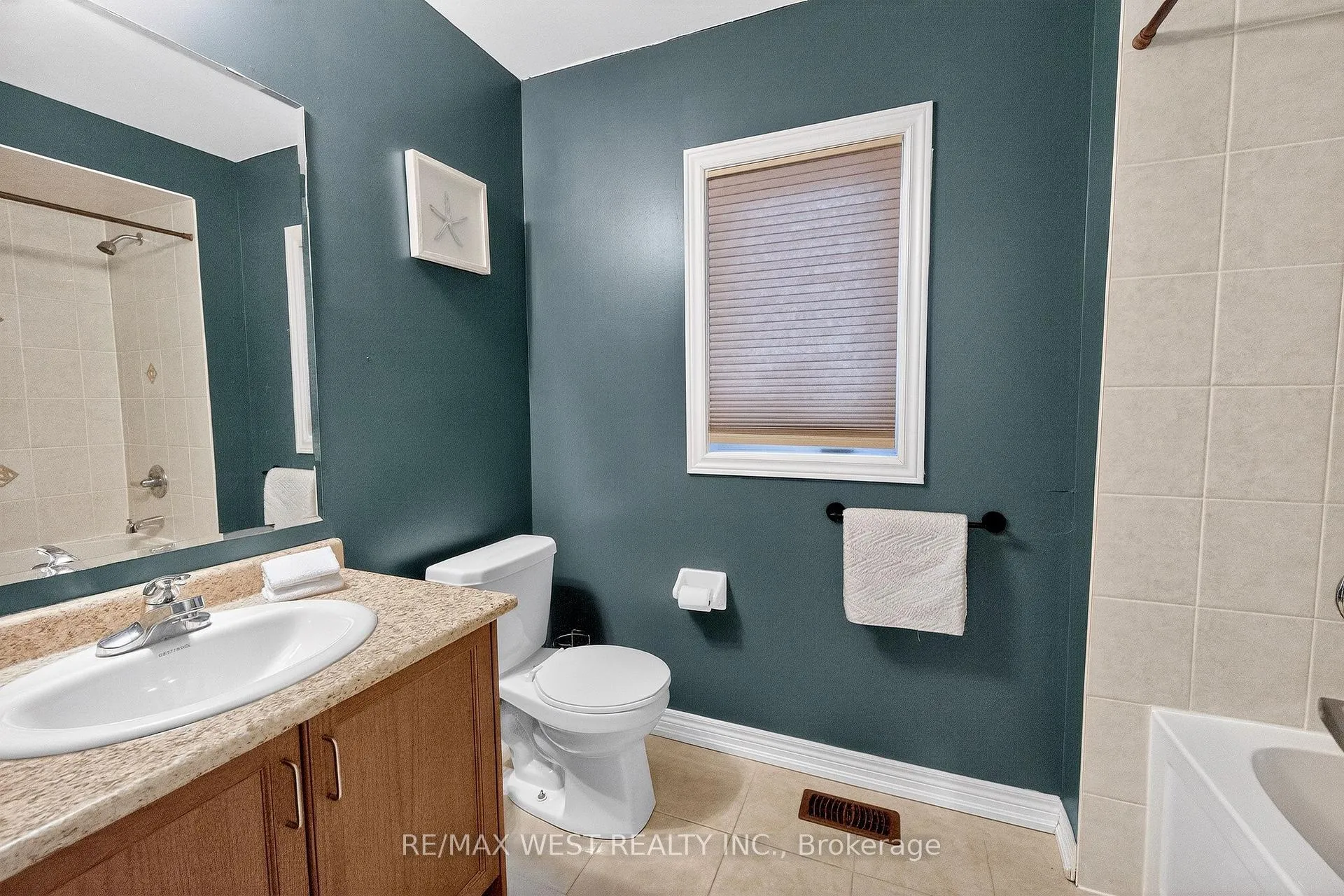 Photo 37 of 99 Alexie Way, Vaughan, Vellore Village — HOMEH