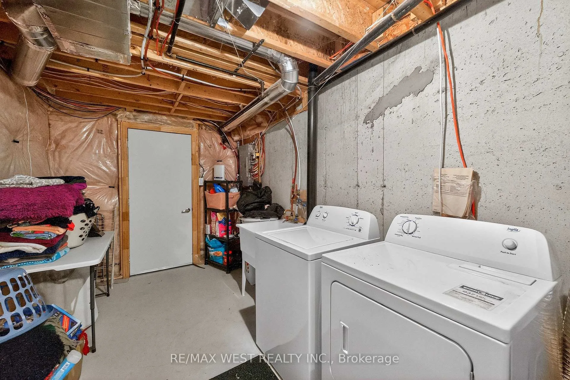 Photo 39 of 99 Alexie Way, Vaughan, Vellore Village — HOMEH