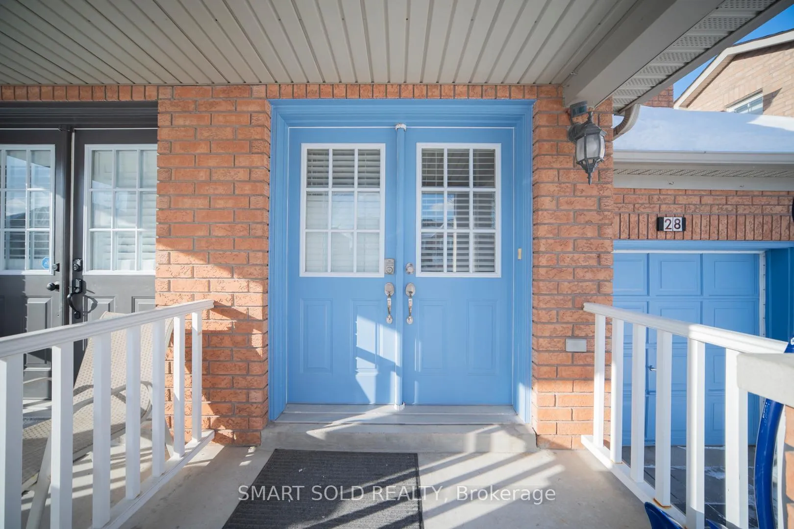 Photo 5 of 28 Tara Crescent, Markham, Cedarwood — HOMEH