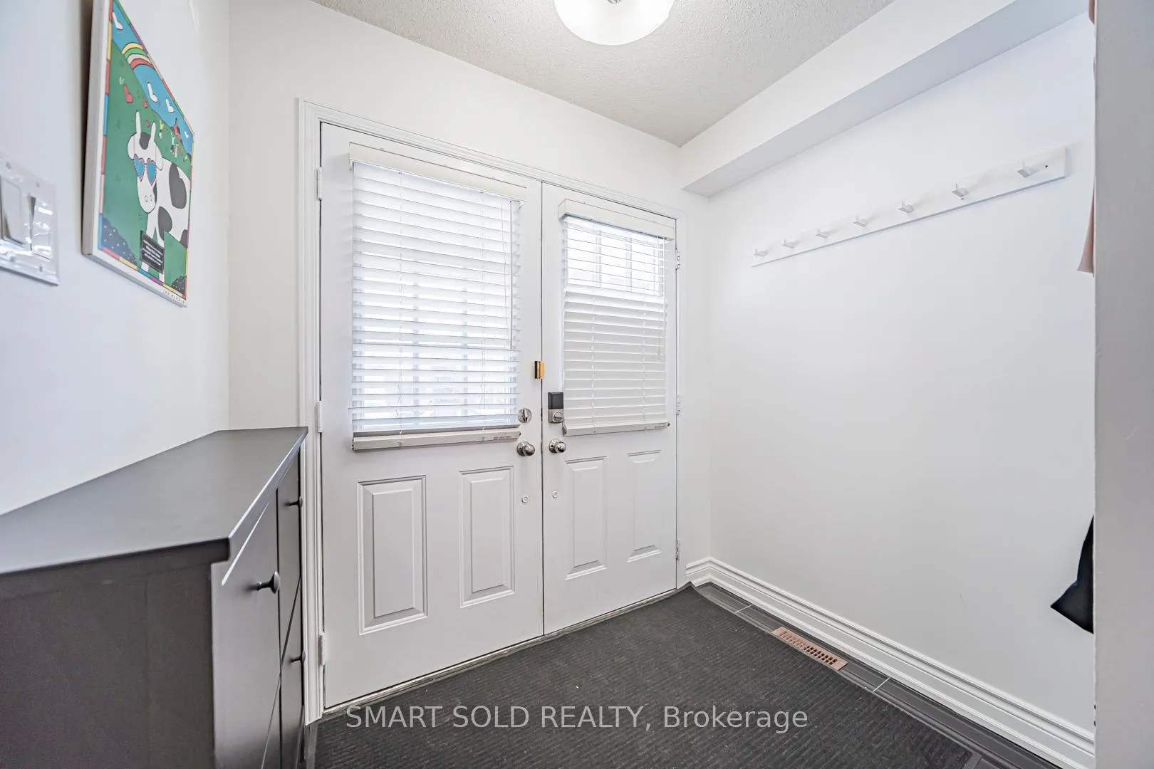 Photo 9 of 28 Tara Crescent, Markham, Cedarwood — HOMEH