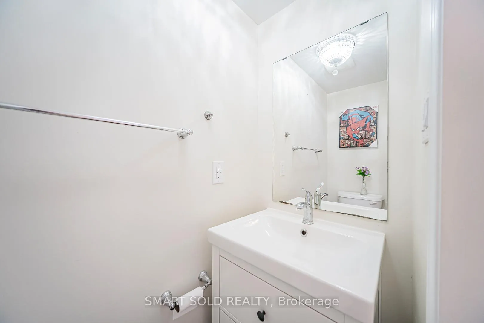 Photo 11 of 28 Tara Crescent, Markham, Cedarwood — HOMEH