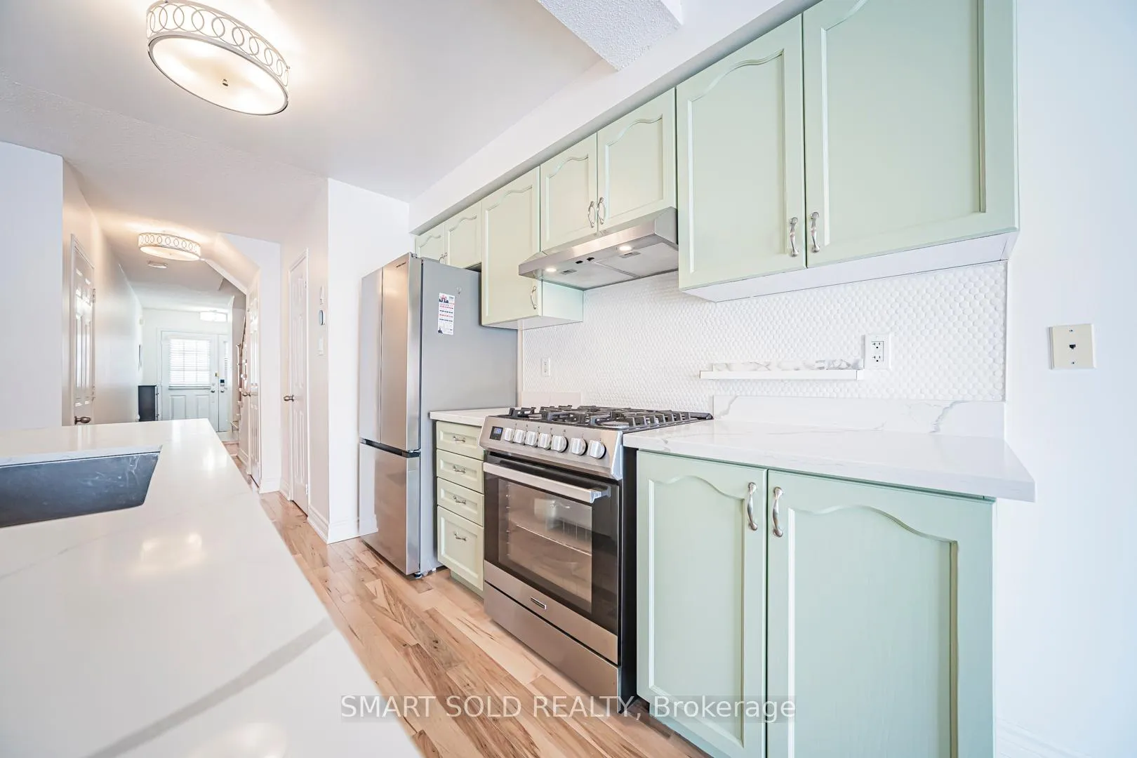Photo 15 of 28 Tara Crescent, Markham, Cedarwood — HOMEH