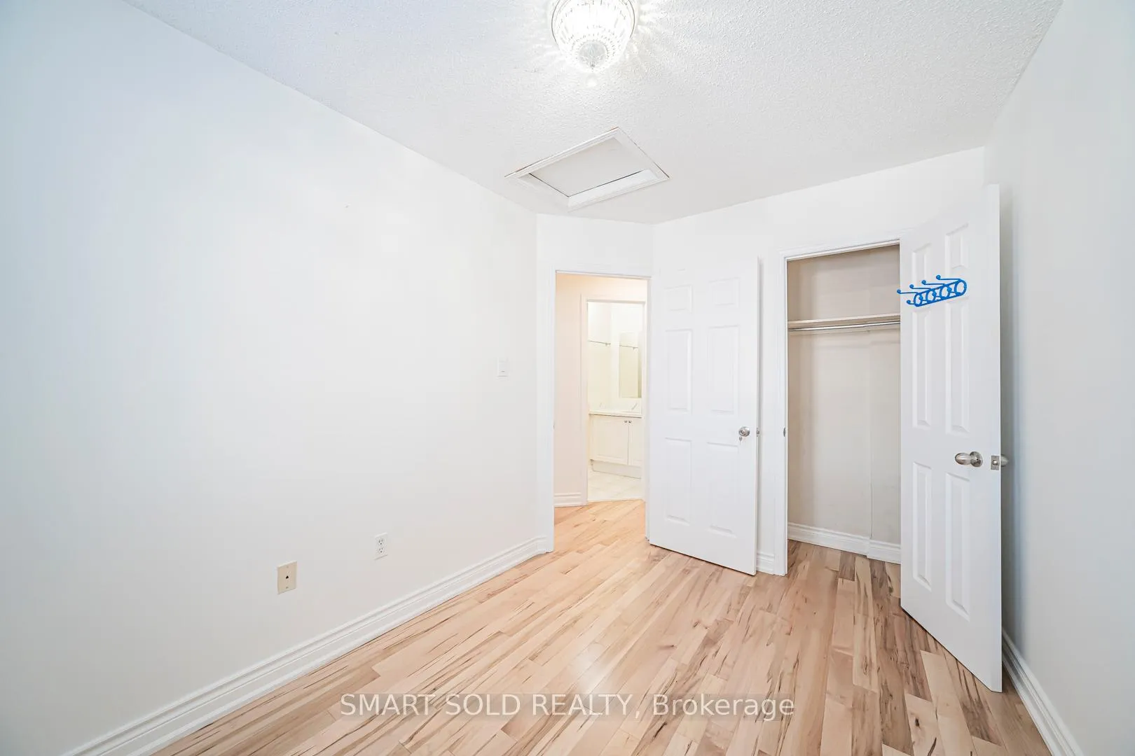 Photo 28 of 28 Tara Crescent, Markham, Cedarwood — HOMEH