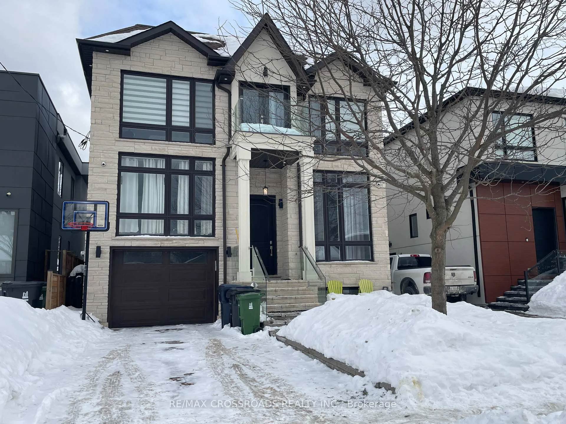 Photo 1 of 89 Cadorna Avenue, Toronto, East York — HOMEH