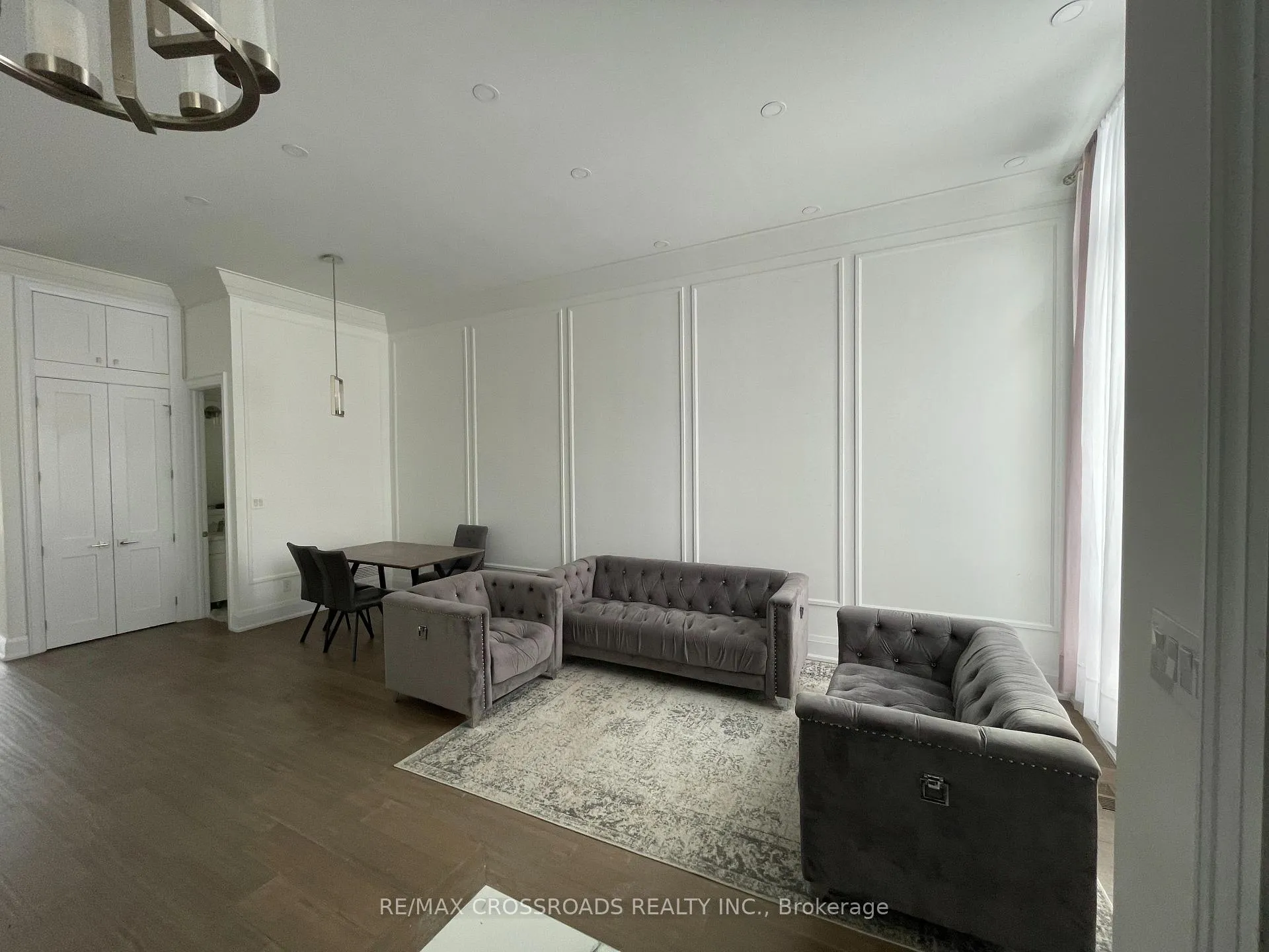 Photo 4 of 89 Cadorna Avenue, Toronto, East York — HOMEH