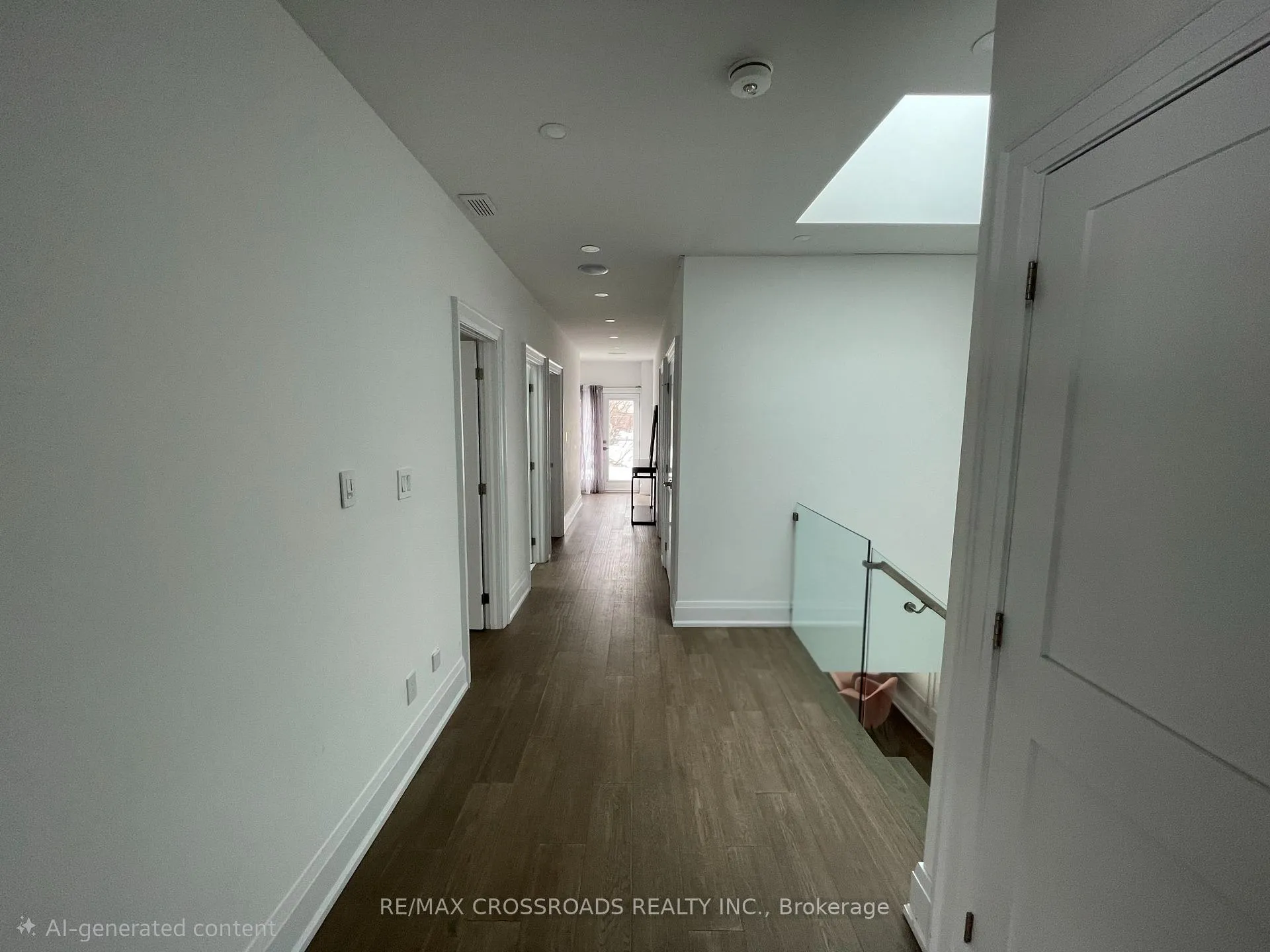 Photo 14 of 89 Cadorna Avenue, Toronto, East York — HOMEH