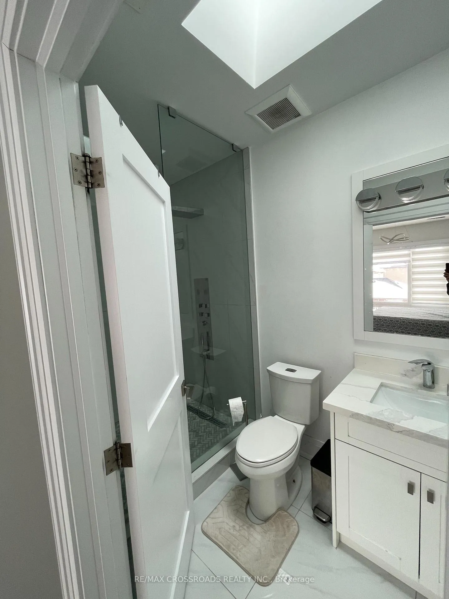 Photo 21 of 89 Cadorna Avenue, Toronto, East York — HOMEH