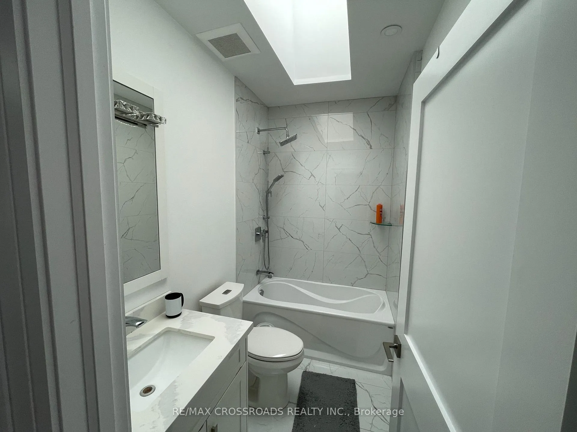 Photo 24 of 89 Cadorna Avenue, Toronto, East York — HOMEH