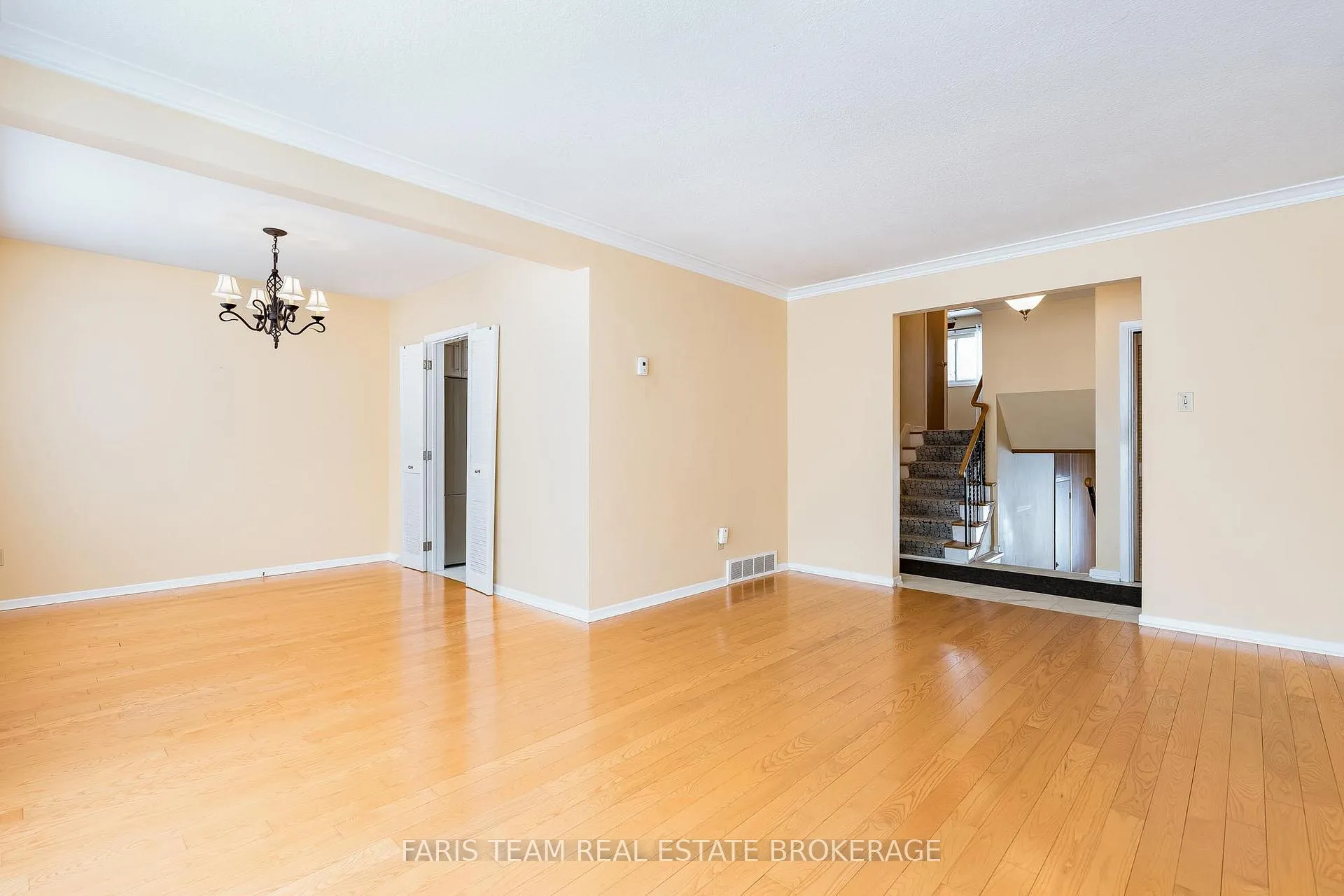 Photo 15 of 64 Steel Street, Barrie, Grove East — HOMEH