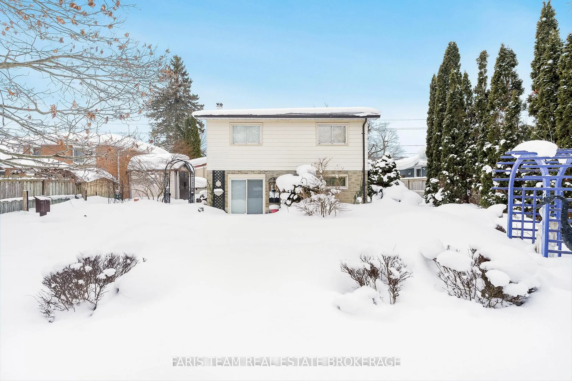 Photo 21 of 64 Steel Street, Barrie, Grove East — HOMEH
