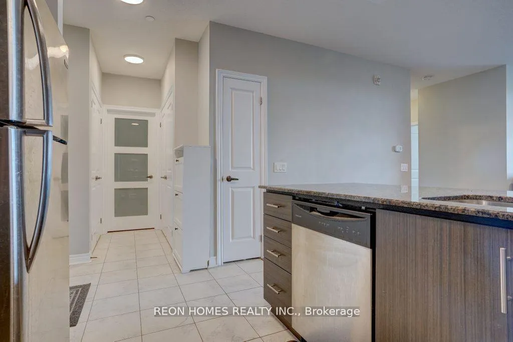 Photo 4 of Unit 519, 7325 Markham Road, Markham, Cedarwood — HOMEH