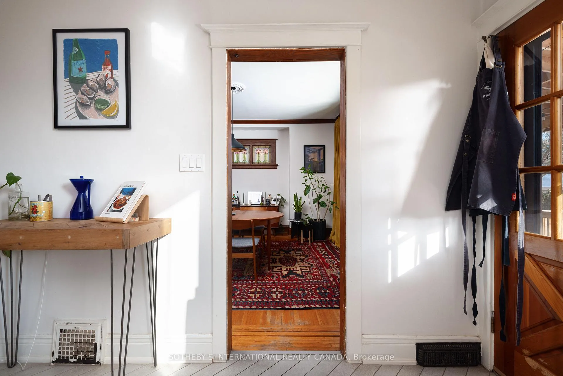 Photo 22 of 253 Graham Avenue S, Hamilton, Delta — HOMEH