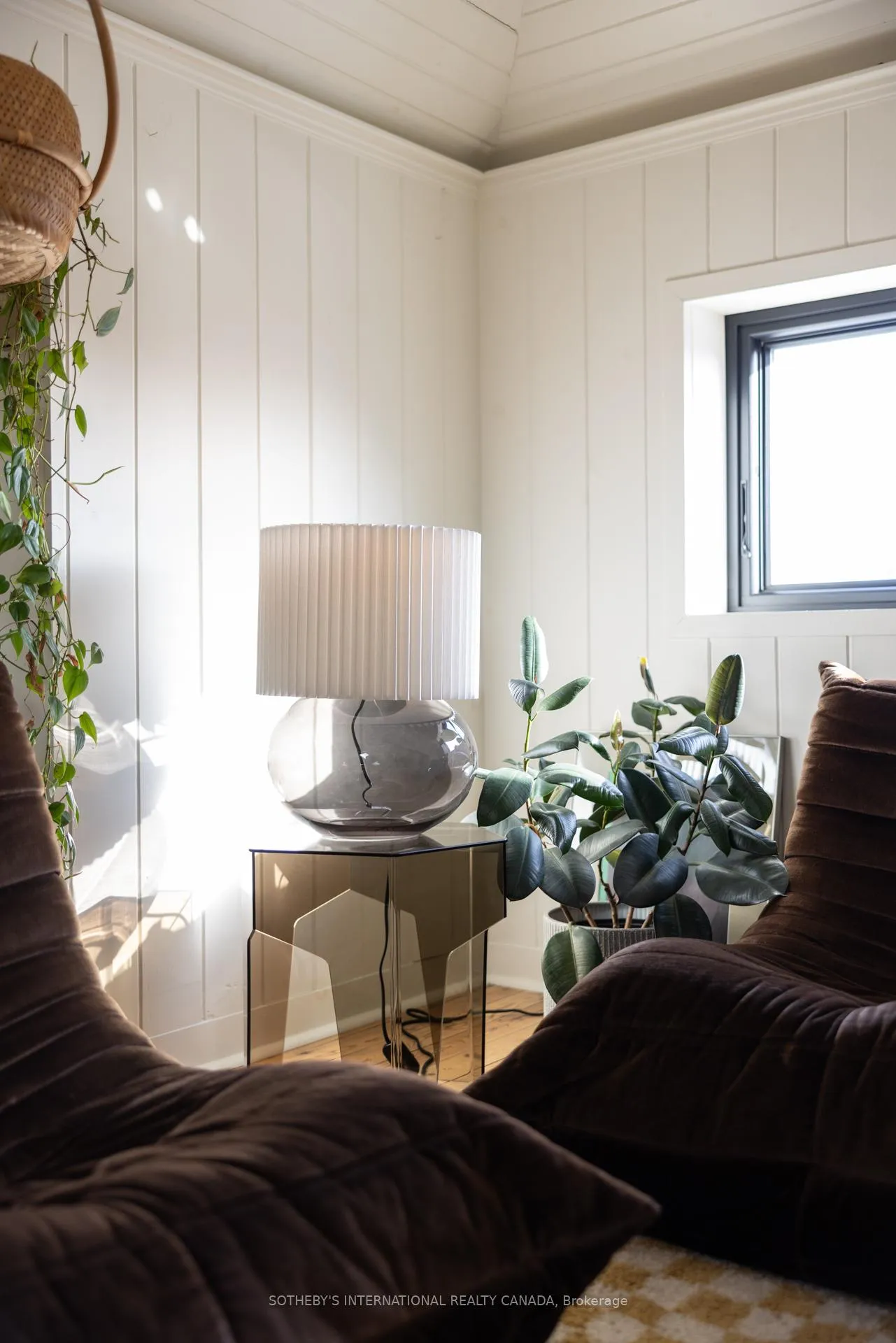 Photo 29 of 253 Graham Avenue S, Hamilton, Delta — HOMEH