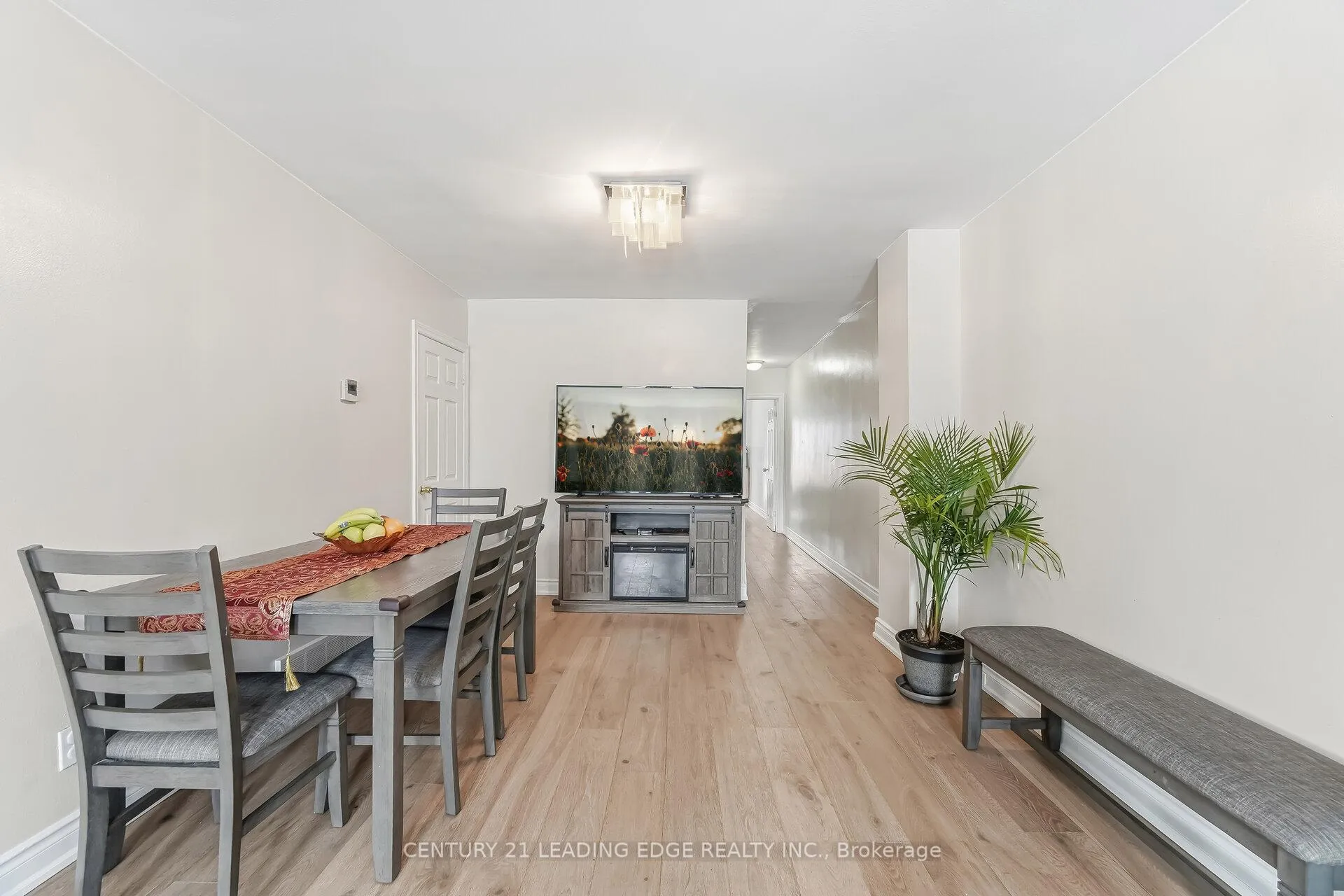 Photo 9 of 58 Rushley Drive, Scarborough, Bendale — HOMEH
