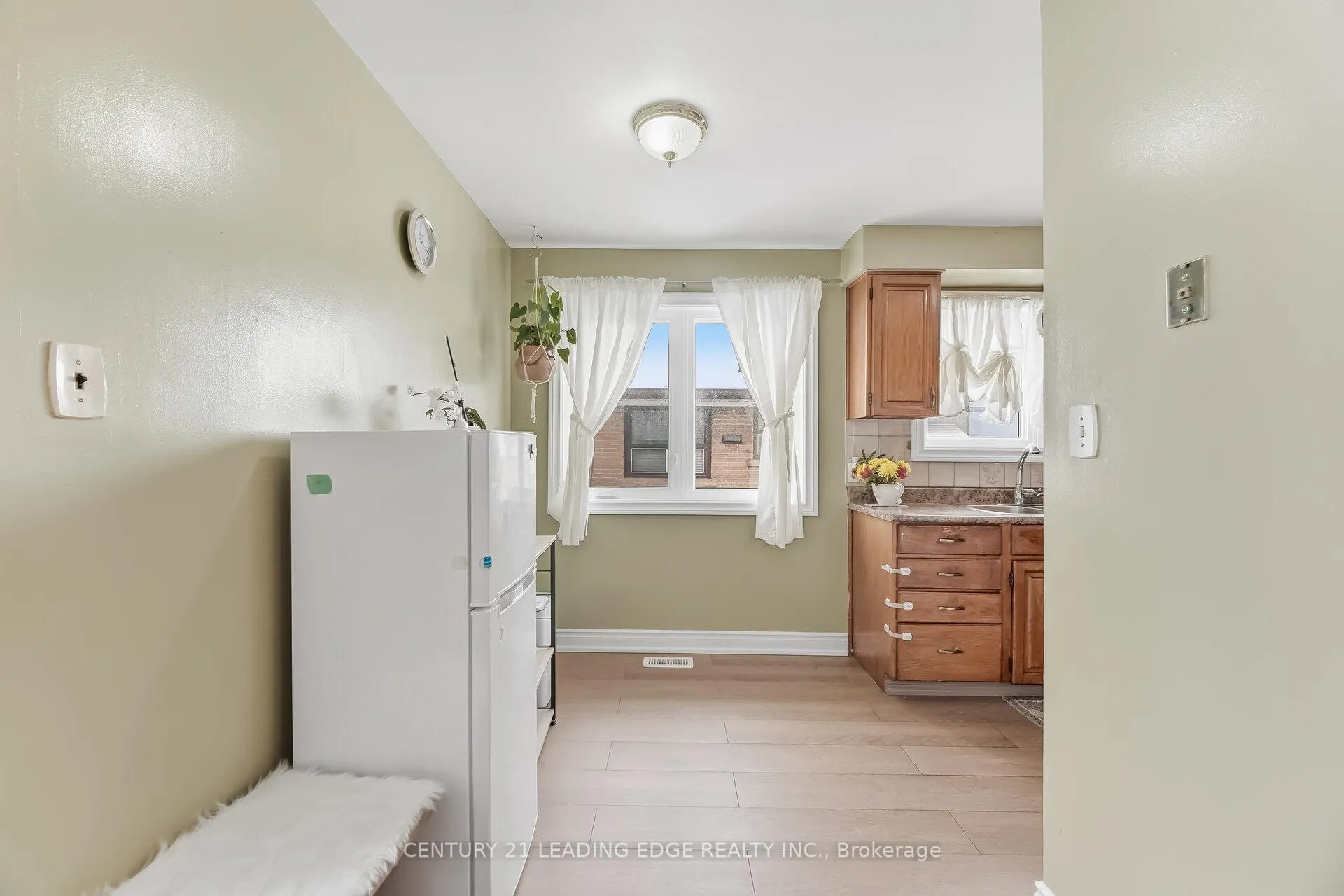 Photo 15 of 58 Rushley Drive, Scarborough, Bendale — HOMEH