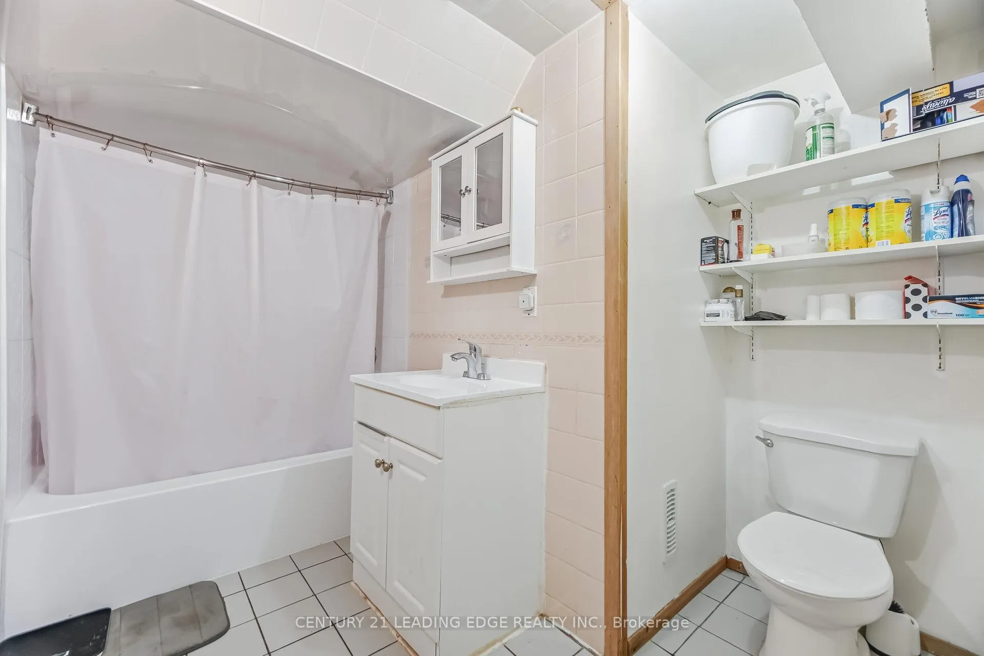 Photo 37 of 58 Rushley Drive, Scarborough, Bendale — HOMEH