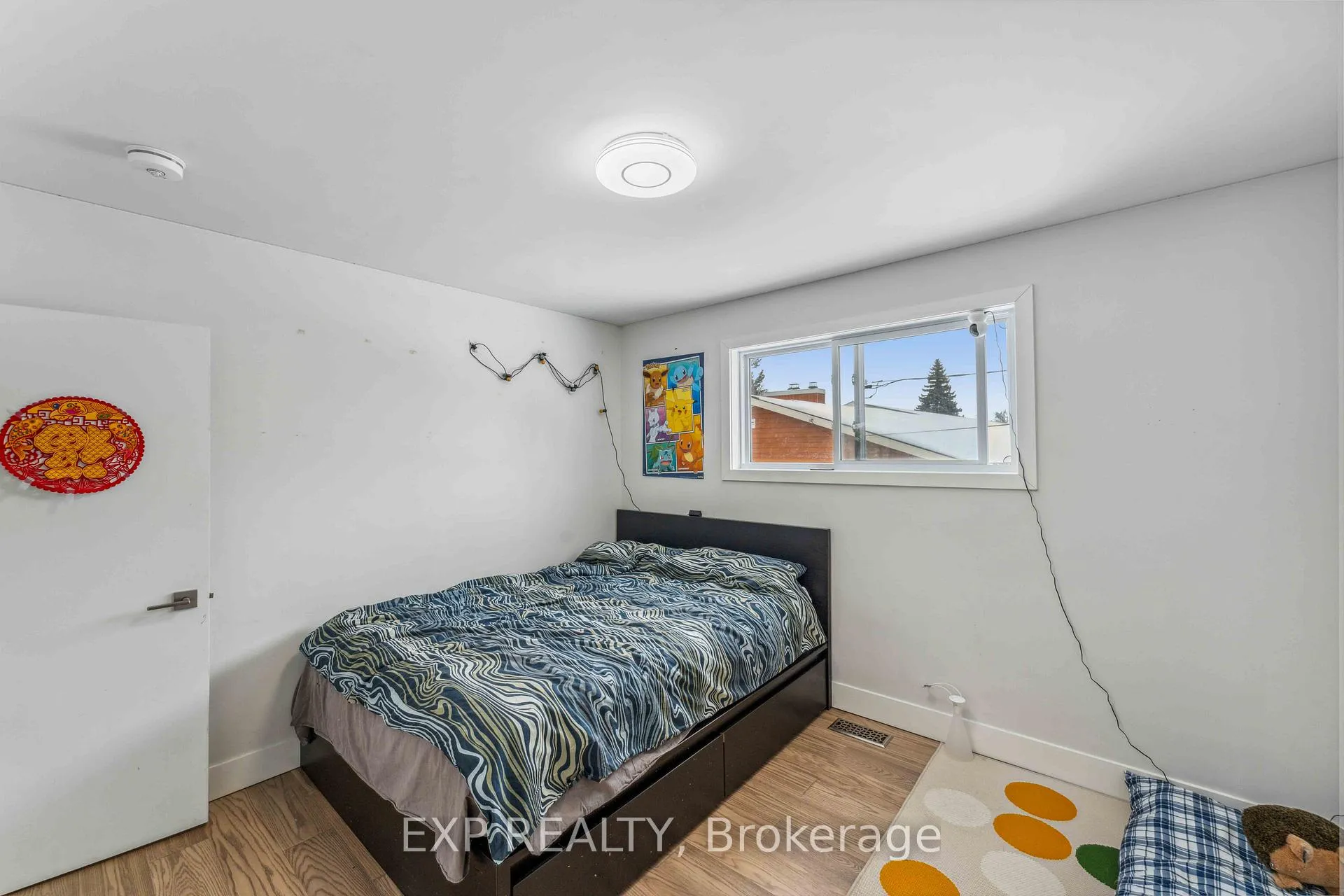Photo 17 of 44 Sherry Lane, Ottawa, Manordale — HOMEH