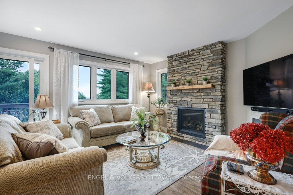 Photo 12 of 916 Humphries Road, Horton, Horton Twp — HOMEH
