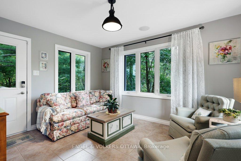 Photo 14 of 916 Humphries Road, Horton, Horton Twp — HOMEH