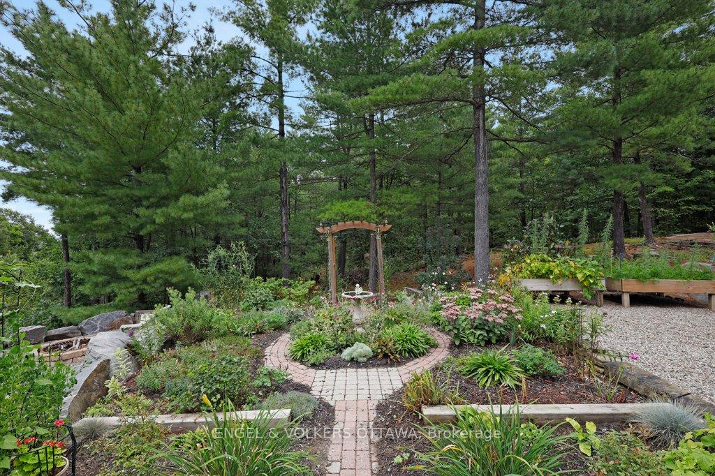 Photo 28 of 916 Humphries Road, Horton, Horton Twp — HOMEH